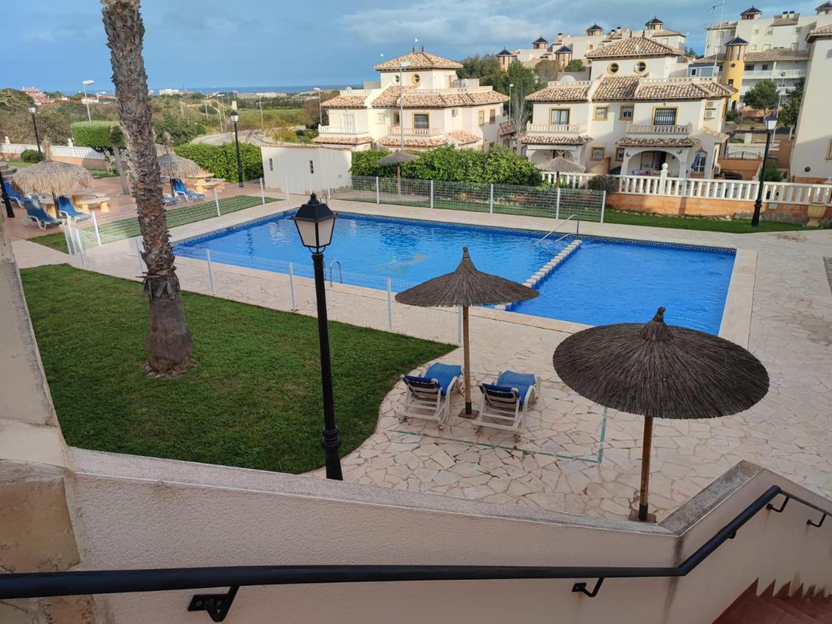Apartamento En La Zenia Apartment Orihuela Luaran gambar